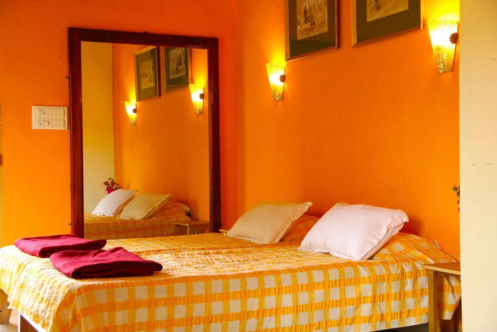 Michele'S Garden Bed and Breakfast Anjuna Habitación foto